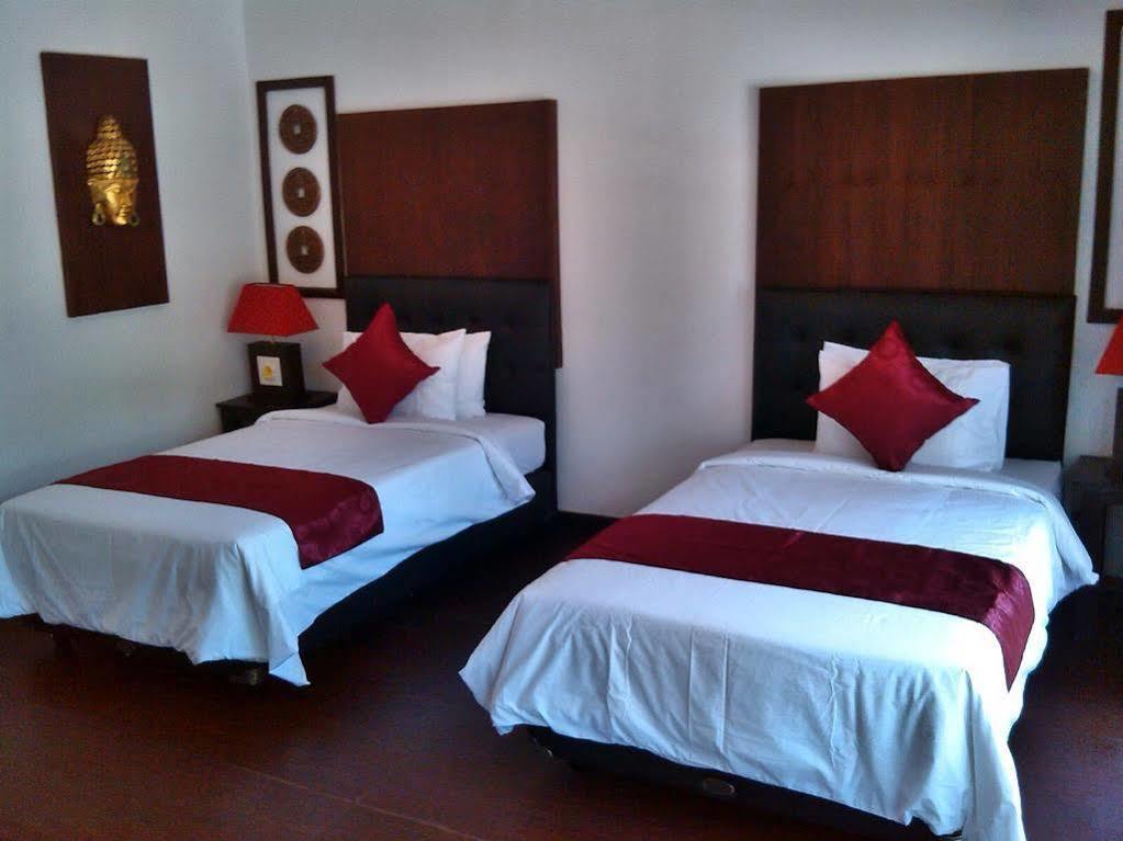 D'Mell Bali Hotel Nusa Dua  Buitenkant foto
